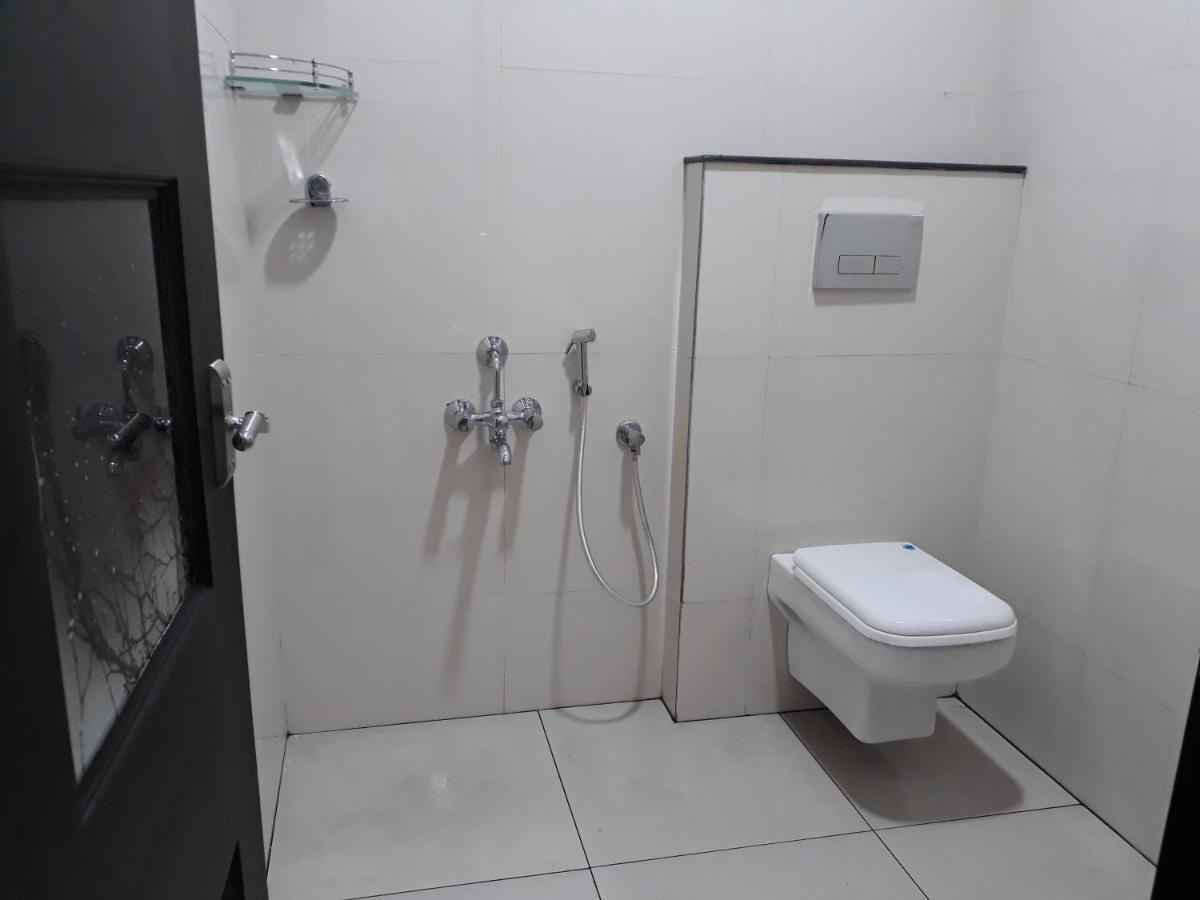 Muziris Manor Residency Hotel Kochi Buitenkant foto